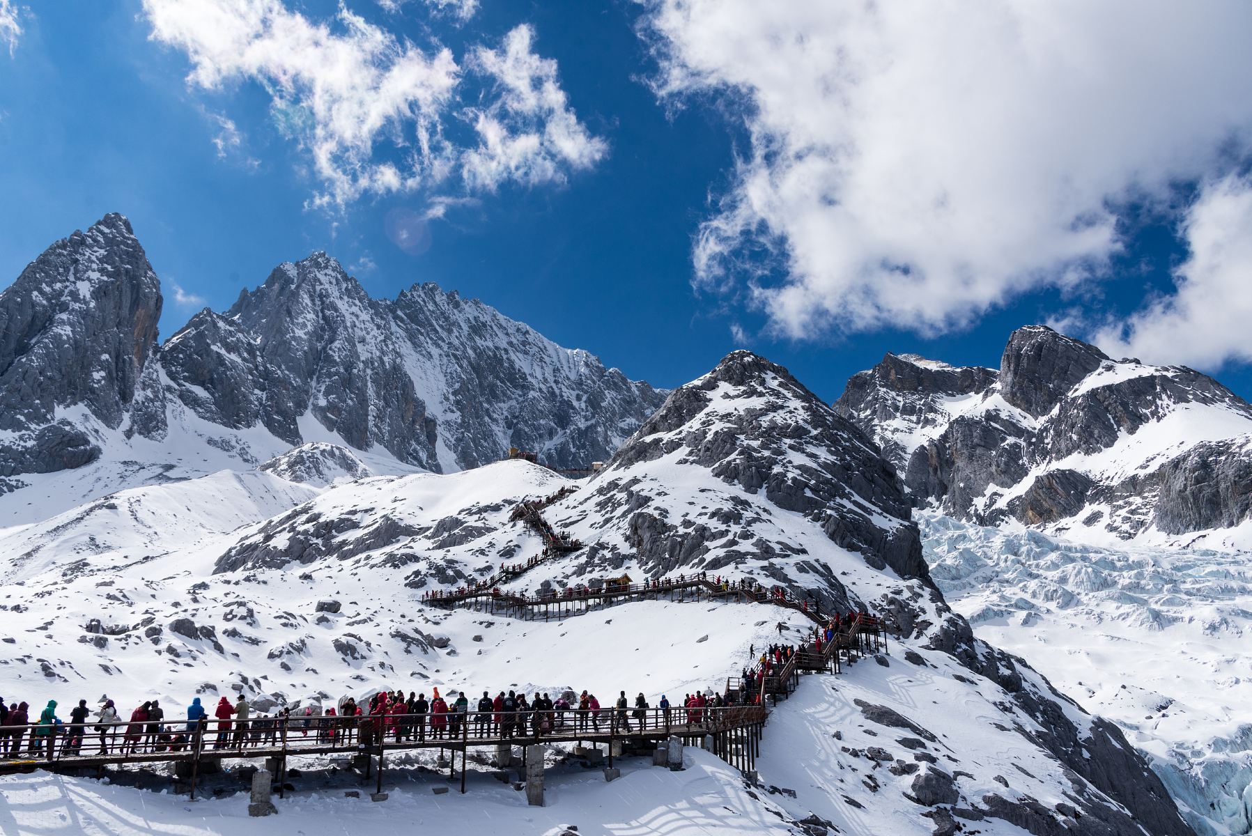 玉龍雪山.jpg