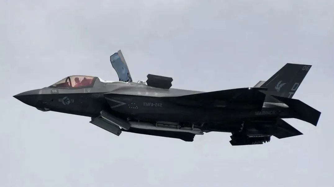 資料圖：F-35B戰(zhàn)機(jī)（來源：參考消息）.jpg